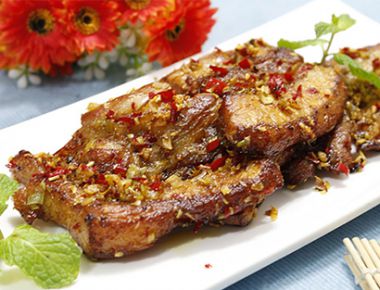 Hướng dẫn làm ba chỉ chiên sả ớt, nhậu ở nhà còn ngon hơn ra quán