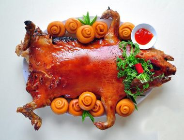 Cách làm heo sữa quay bánh bao ngon mê ly