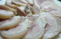 Cách luộc thịt chân giò vừa chắc vừa giòn
